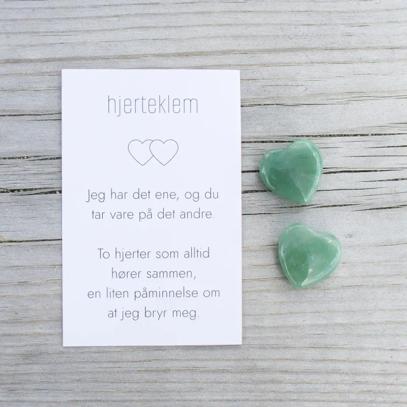 To grønne hjerteklemmer