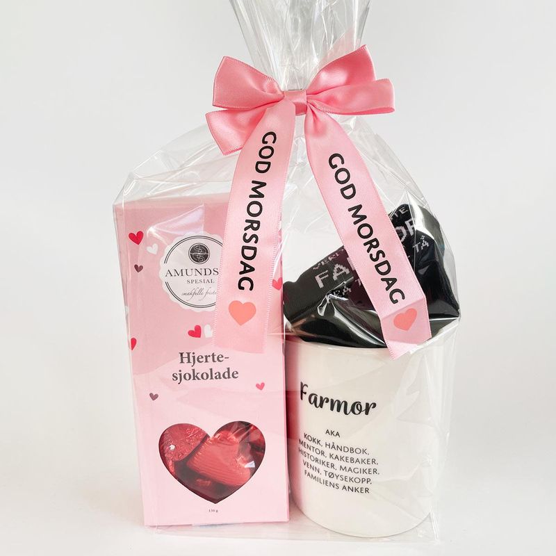 Farmor aka med sjokoladehjerter